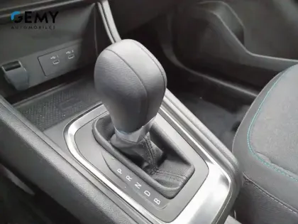 Photo 17 Renault Symbioz  E-Tech full hybrid 145