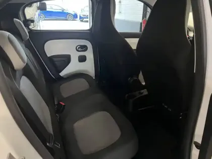 Photo 20 Renault Twingo  III SCe 65 - 21