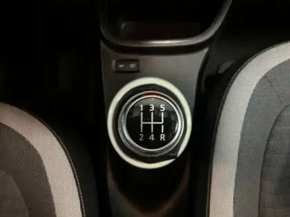 Photo 28 Renault Twingo  III SCe 65 - 21