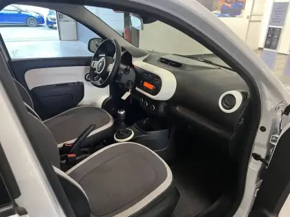 Photo 15 Renault Twingo  III SCe 65 - 21