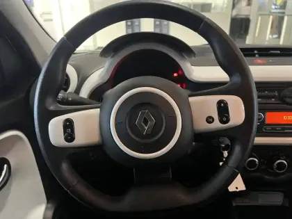 Photo 25 Renault Twingo  III SCe 65 - 21