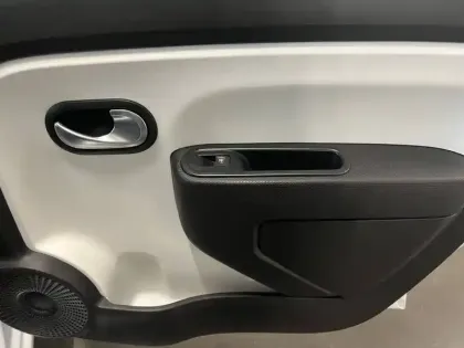 Photo 13 Renault Twingo  III SCe 65 - 21