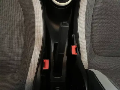 Photo 33 Renault Twingo  III SCe 65 - 21