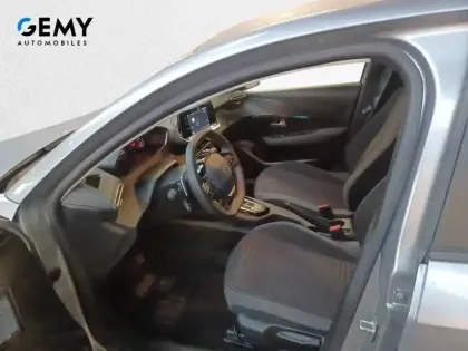 Photo 8 Peugeot 208  PureTech 100 S&S EAT8