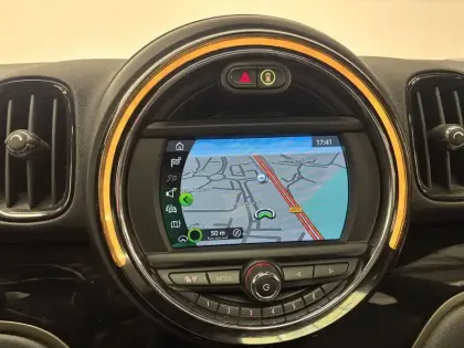 Photo 15 Mini Mini Countryman 102 ch BVA7