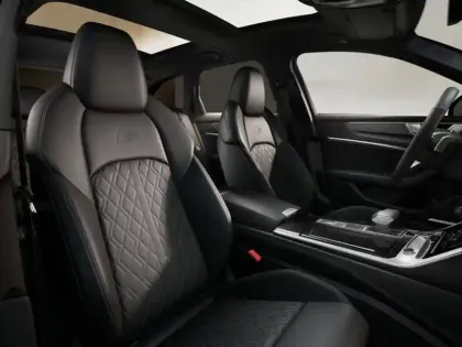 Photo 5 Audi A6  Avant 55 TFSIe 367 ch S tronic 7 Quattro