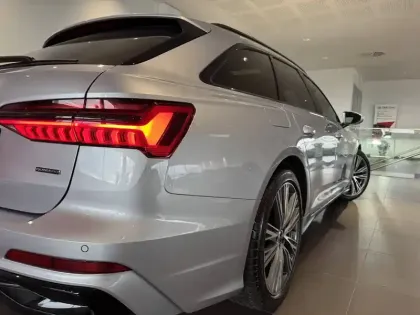 Photo 46 Audi A6  Avant 55 TFSIe 367 ch S tronic 7 Quattro