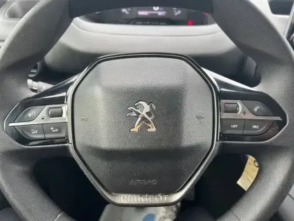 Photo 18 Peugeot Partner  FOURGON STANDARD 650 KG BLUEHDI 100 S&S BVM6