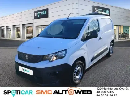 Photo 84 Peugeot Partner  FOURGON M 950 KG BLUEHDI 100 S&S BVM6