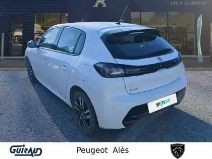 Photo 48 Peugeot 208  PureTech 100 S&S BVM6