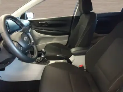 Photo 8 Hyundai I20  1.0 T-GDi 100 Hybrid 48V