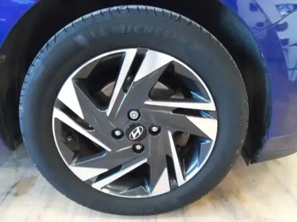 Photo 90 Hyundai I20  1.0 T-GDi 100 Hybrid 48V