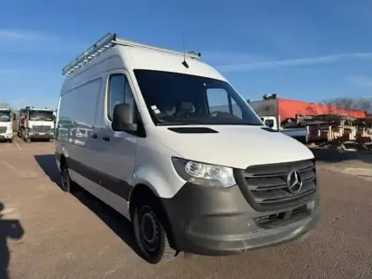 Photo 23 Mercedes Sprinter  FGN 314 CDI 37 3.5T PROPULSION