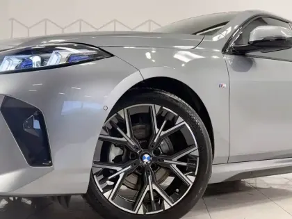 Photo 10 BMW Serie 1 120 170 ch DKG7