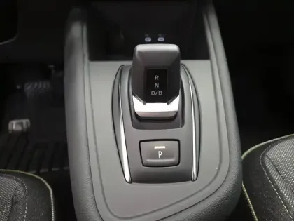 Photo 41 Mitsubishi Grandis  1.8 MPI HEV 158