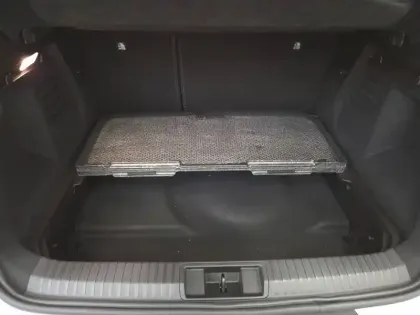 Photo 48 Mitsubishi Grandis  1.8 MPI HEV 158