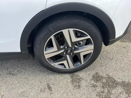 Photo 5 Hyundai Bayon  1.0 T-GDi 100 DCT-7 Hybrid 48V