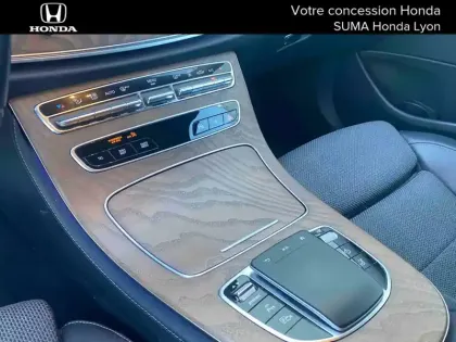Photo 21 Mercedes Classe E  Break 300 e Hybrid EQ 9G-Tronic