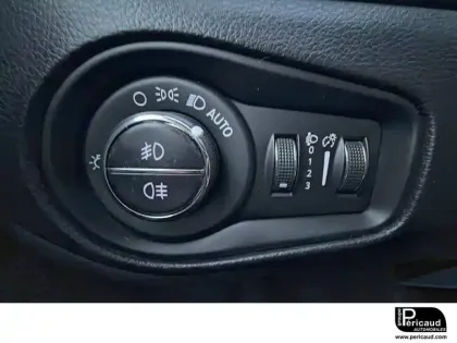 Photo 13 Jeep Renegade  1.6 l MultiJet 120 ch BVM6