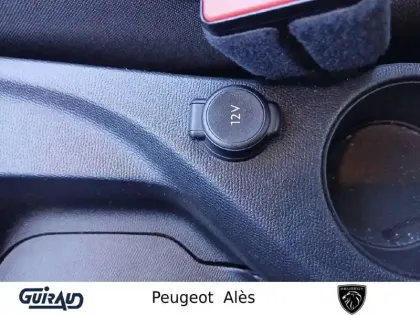 Photo 19 Peugeot 208  PureTech 75 S&S BVM5