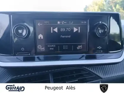 Photo 13 Peugeot 208  PureTech 75 S&S BVM5