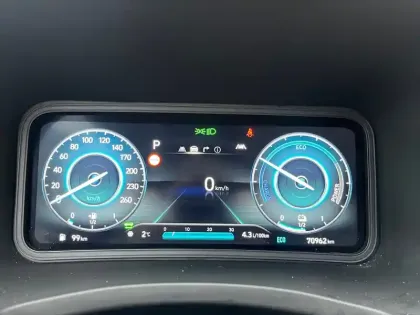 Photo 28 Hyundai Kona  Hybrid 141