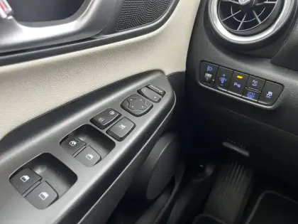 Photo 25 Hyundai Kona  Hybrid 141