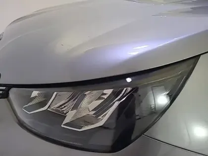 Photo 45 Peugeot 2008  BlueHDi 130 S&S EAT8