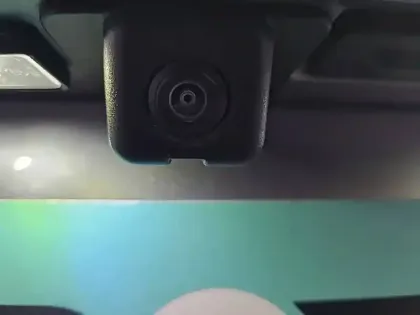 Photo 59 Peugeot 2008  BlueHDi 130 S&S EAT8