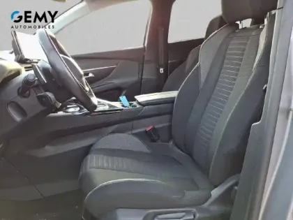 Photo 8 Peugeot 5008  PureTech 130ch S&S EAT8