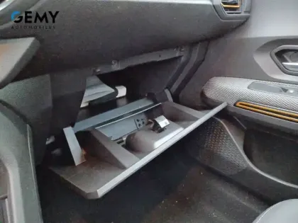 Photo 20 Dacia Sandero  TCe 90 - 22