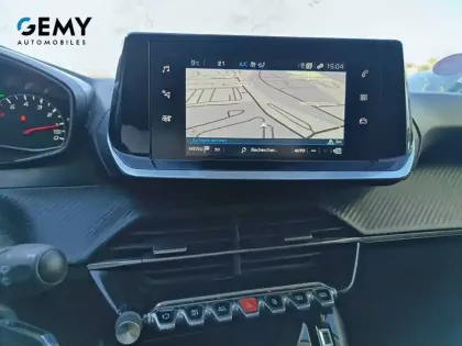 Photo 66 Peugeot 208  PureTech 100 S&S BVM6