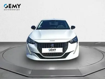 Photo 51 Peugeot 208  PureTech 100 S&S BVM6