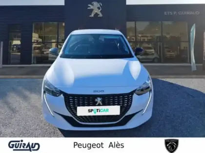 Photo 42 Peugeot 208  PureTech 100 S&S BVM6