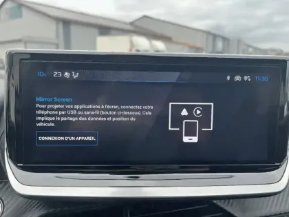 Photo 13 Peugeot 208  Hybrid 100 e-DCS6