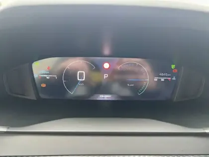 Photo 11 Peugeot 208  Hybrid 100 e-DCS6