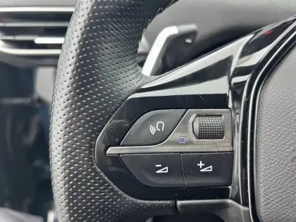 Photo 24 Peugeot 3008  BlueHDi 130ch S&S EAT8