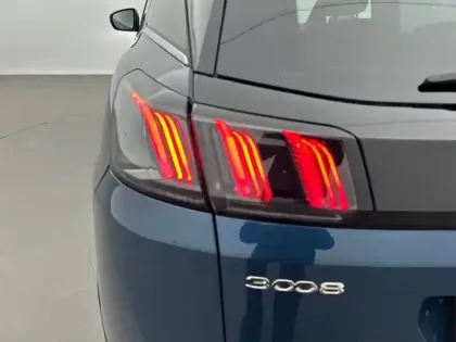 Photo 16 Peugeot 3008  BlueHDi 130ch S&S EAT8