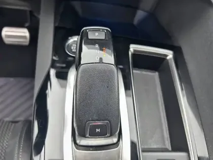 Photo 13 Peugeot 3008  BlueHDi 130ch S&S EAT8