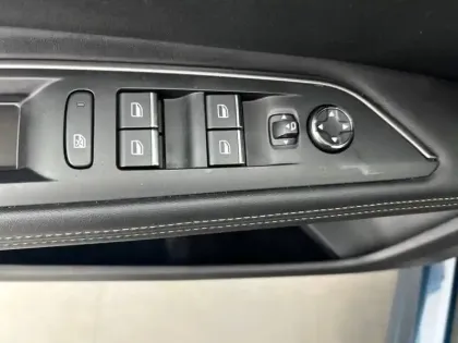 Photo 19 Peugeot 3008  BlueHDi 130ch S&S EAT8