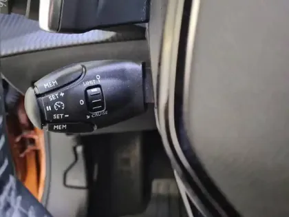 Photo 43 Peugeot 2008  PureTech 130 S&S EAT8