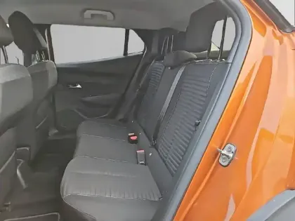 Photo 11 Peugeot 2008  PureTech 130 S&S EAT8