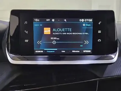 Photo 44 Peugeot 2008  PureTech 130 S&S EAT8