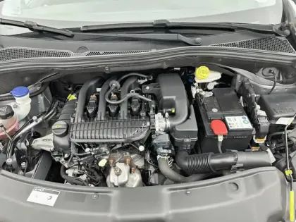Photo 44 Peugeot 208  PureTech 68ch BVM5