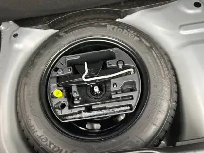 Photo 41 Peugeot 208  PureTech 68ch BVM5