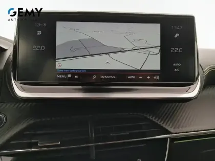 Photo 76 Peugeot 2008  PureTech 130 S&S EAT8