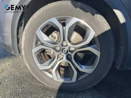 Photo 10 Renault Captur  E-Tech hybride 145