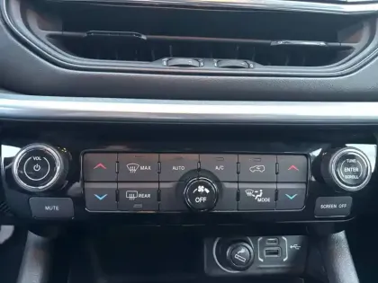 Photo 98 Jeep Compass Gén. II Ph2 Limited 5