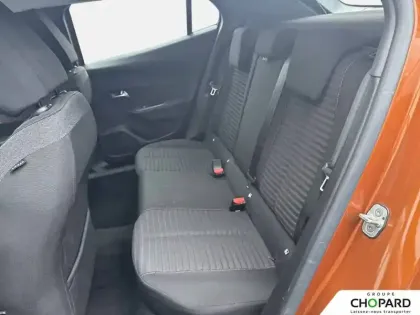 Photo 10 Peugeot 2008  PureTech 130 S&S EAT8