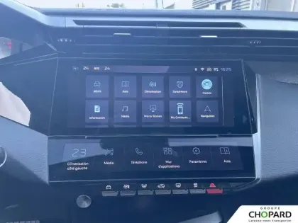 Photo 13 Peugeot 308  SW PureTech 130ch S&S EAT8